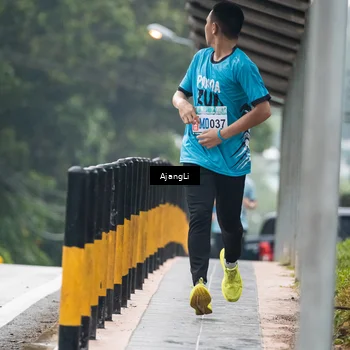Runner Photo 8572062