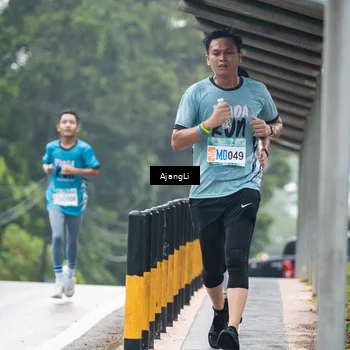 Runner Photo 8572070