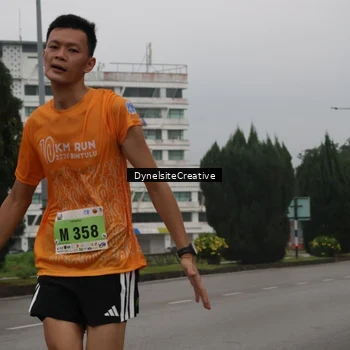 Runner Photo 8572087