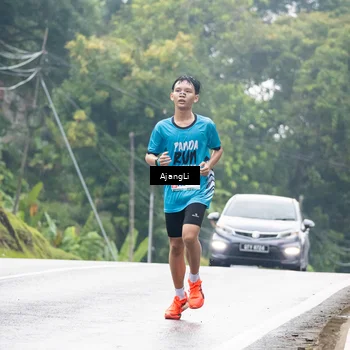 Runner Photo 8572089
