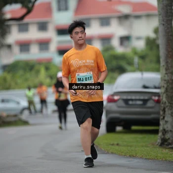 Runner Photo 8572092