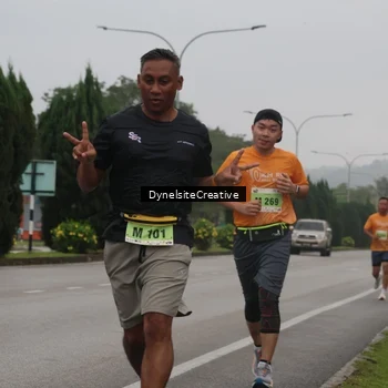 Runner Photo 8572119