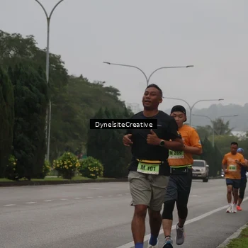 Runner Photo 8572137