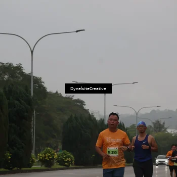 Runner Photo 8572141