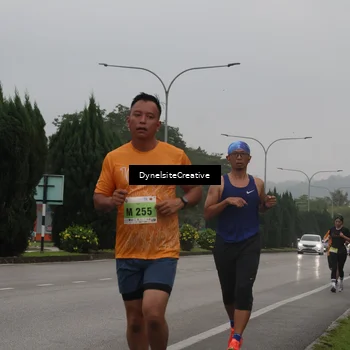 Runner Photo 8572149