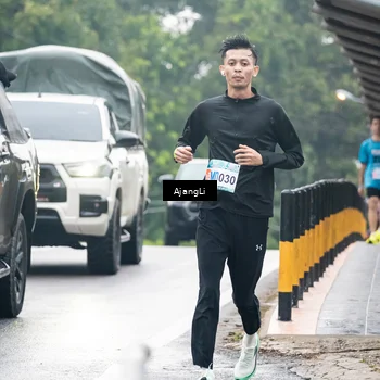 Runner Photo 8572185