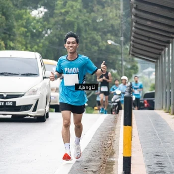 Runner Photo 8572218