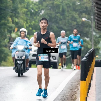 Runner Photo 8572236