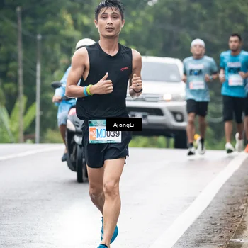 Runner Photo 8572247