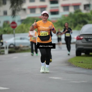 Runner Photo 8572257