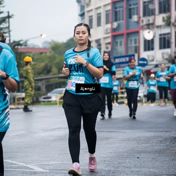 Runner Photo 8572262