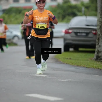Runner Photo 8572266