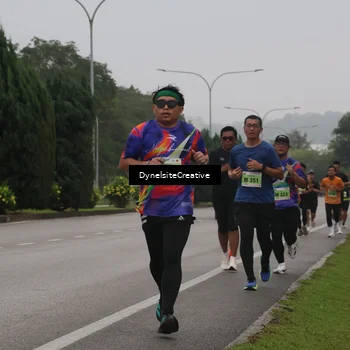 Runner Photo 8572269