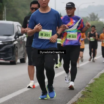 Runner Photo 8572278