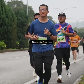 Runner Photo 8572279