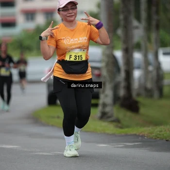 Runner Photo 8572280