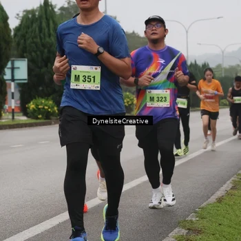 Runner Photo 8572293