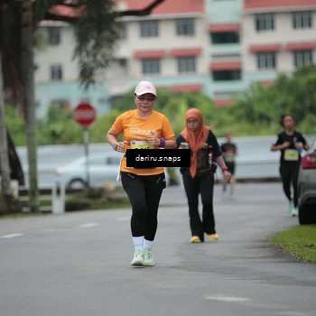 Runner Photo 8572304