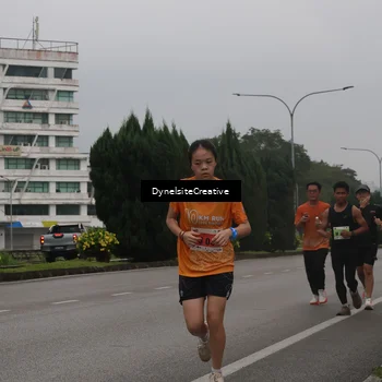 Runner Photo 8572313