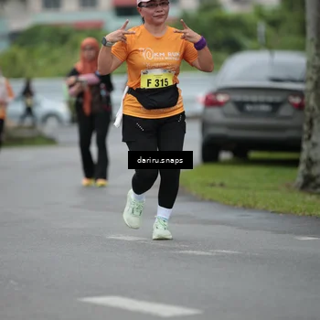 Runner Photo 8572315