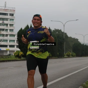 Runner Photo 8572331