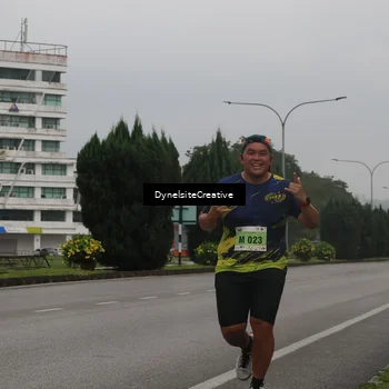 Runner Photo 8572350