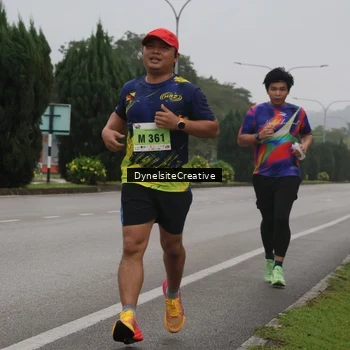 Runner Photo 8572366