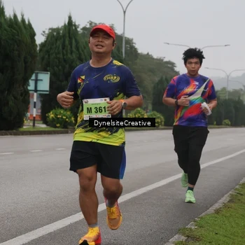 Runner Photo 8572372