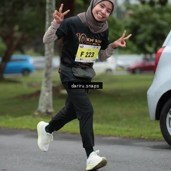 Runner Photo 8572373