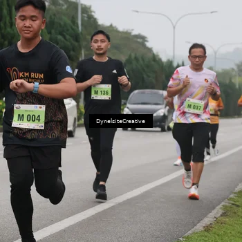 Runner Photo 8572381