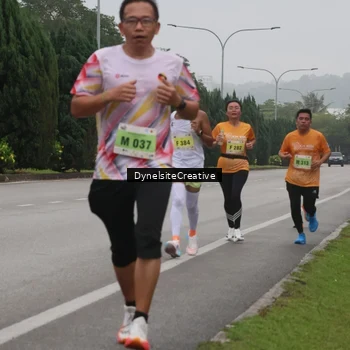 Runner Photo 8572388