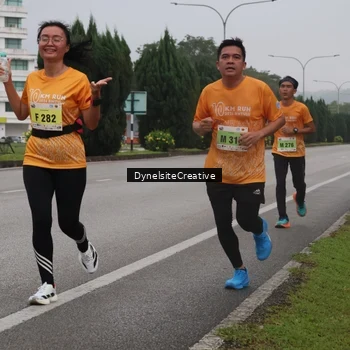 Runner Photo 8572403