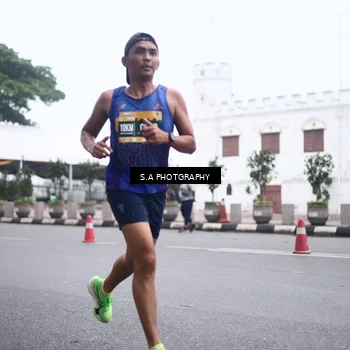 Runner Photo 8572450