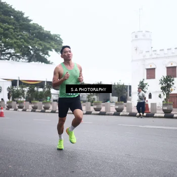 Runner Photo 8572456
