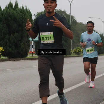 Runner Photo 8572457