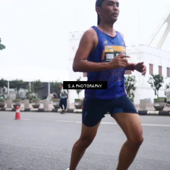 Runner Photo 8572461