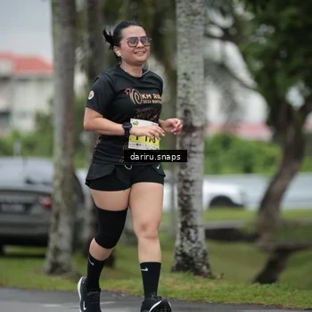 Runner Photo 8572465