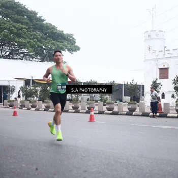 Runner Photo 8572475