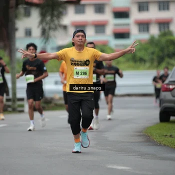 Runner Photo 8572477