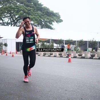 Runner Photo 8572499