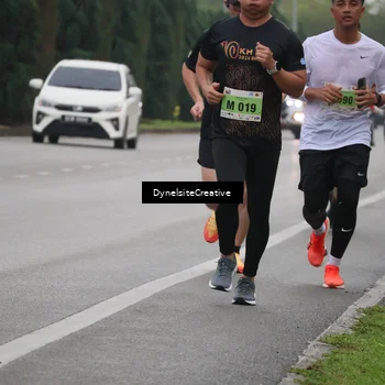 Runner Photo 8572506