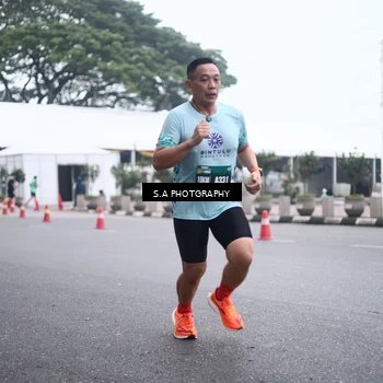 Runner Photo 8572514