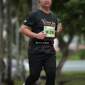 Runner Photo 8572519