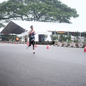Runner Photo 8572529