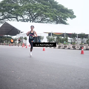 Runner Photo 8572537