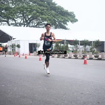 Runner Photo 8572543