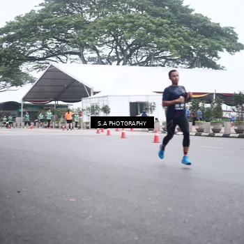 Runner Photo 8572566