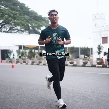 Runner Photo 8572583