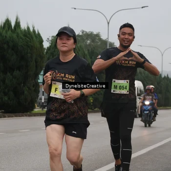 Runner Photo 8572585