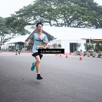 Runner Photo 8572601